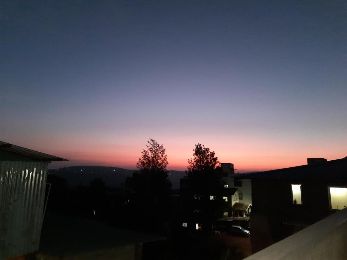 Trimurti Holiday Home Panchgani Exterior foto